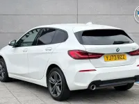 Usado BMW 118 Sport Line 134 HP (98 kW) 2024 Branco Citadino