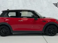 Used Mini Cooper Classic 134 HP (98 kW) 2022 Red Hatchback