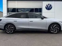Second-hand VW ID.7 Pro 210 kW (286 CP) 2025 Argintiu Hatchback