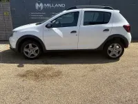 Used Dacia Sandero Stepway Ambiance 90 HP (66 kW) 2016 White Hatchback