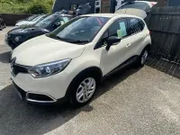 Used Renault Captur Dynamique 90 HP (66 kW) 2015 Cream SUV