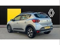 Used Dacia Sandero Prestige 90 HP (66 kW) 2022 Grey SUV