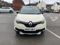 Used Renault Captur Dynamique 90 HP (66 kW) 2017 Cream/black SUV