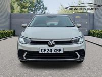 Begagnad VW Polo Life 95 HK (69 kW) 2024 Grå Halvkombi