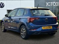 Used VW Polo Life 80 HP (58 kW) 2023 Blue Hatchback