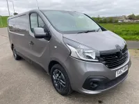 Used Renault Trafic 120 HP (88 kW) 2017 Grey MPV