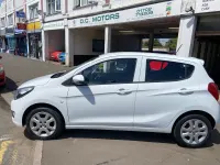 Used Vauxhall Viva 75 HP (55 kW) 2015 White Hatchback