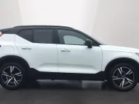 Used Volvo XC40 R-Design 163 HP (119 kW) 2021 White SUV
