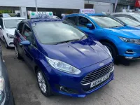 Usado Ford Fiesta Titanium 2017 Azul Citadino