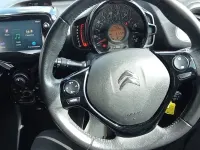 Used Citroën C1 Shine 72 HP (52 kW) 2021 Green Hatchback