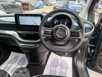Used Fiat 500e 86 kW (118 HP) 2023 Green Hatchback