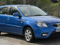 Used Kia Rio 2010 Blue Hatchback