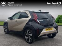 Used Toyota Aygo X 72 HP (52 kW) 2024 Beige SUV