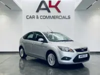 Używany Ford Focus Titanium 136 KM (100 kW) 2010 Srebrny Hatchback