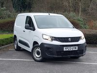 Używany Peugeot Partner Premium 131 KM (96 kW) 2023 Biały Minivan