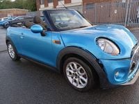 Begagnad Mini Cooper Cabriolet 2017 Blå Cab