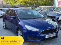 Begagnad Ford Focus Style 2015 Blå Halvkombi