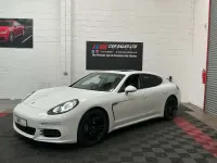 Used Porsche Panamera 300 HP (220 kW) 2013 White Hatchback