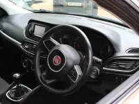 Used Fiat Tipo Lounge 95 HP (69 kW) 2017 Silver Hatchback