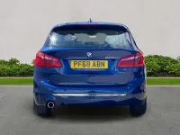Begagnad BMW 225 Luxury Line 221 HK (162 kW) 2018 Blå Minibuss