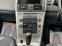 Usado Volvo XC60 SE 205 HP (150 kW) 2009 Prateado SUV