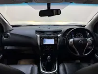 Usado Nissan Navara Tekna 2016 Cinzento Pickup