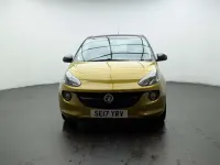 Begagnad Vauxhall Adam S 70 HK (51 kW) 2017 Guld Halvkombi