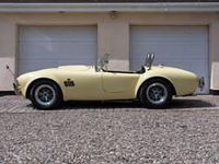 Used AC Cobra 140 HP (102 kW) 1970 Yellow Cabriolet