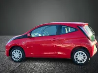 Used Toyota Aygo X-play 69 HP (50 kW) 2015 Red Hatchback