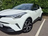 Used Toyota C-HR 116 HP (85 kW) 2017 White SUV