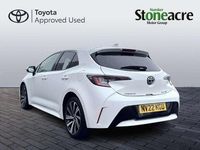 Used Toyota Corolla Design 120 HP (88 kW) 2022 White Hatchback