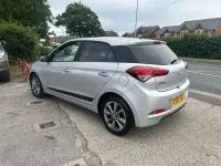 Used Hyundai i20 Premium 84 HP (61 kW) 2015 Silver Hatchback