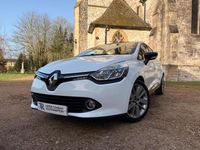 Used Renault Clio IV Dynamique 90 HP (66 kW) 2016 White Hatchback