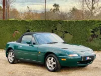Begagnad Mazda MX5 Edition 1998 Grön Cab