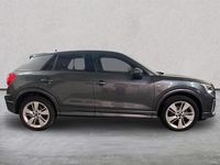 Begagnad Audi Q2 S-Line 150 HK (110 kW) 2023 Grå SUV