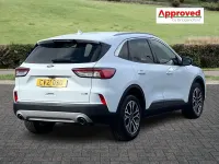 Begagnad Ford Kuga Titanium 2021 Vit SUV