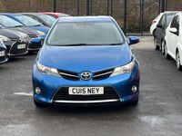 Used Toyota Auris 132 HP (97 kW) 2014 Hatchback