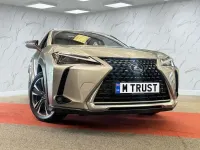 Usado Lexus UX 184 CV (135 kW) 2022 Plateado SUV