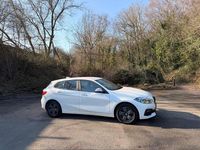 Used BMW 118 Comfort Edition 140 HP (102 kW) 2020 White Hatchback