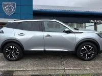 Gebraucht Peugeot e-2008 Allure Premium 98 kW (134 PS) 2021 Grau SUV