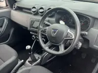 Used Dacia Duster Prestige 116 HP (85 kW) 2018 Orange SUV