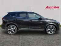 Used Nissan Qashqai N-Connecta 155 HP (114 kW) 2022 Black SUV