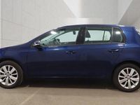 Begagnad VW Golf VII Match 105 HK (77 kW) 2012 Blå Halvkombi