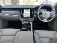 New Volvo V90 Plus 350 HP (257 kW) 2025 Silver Estate