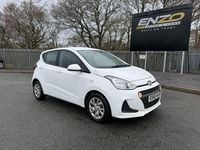 Used Hyundai i10 SE 66 HP (48 kW) 2018 White Hatchback