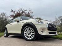 Used Mini Cooper Hatch 136 HP (100 kW) 2015 White Hatchback