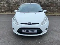 Used Ford Fiesta Zetec 82 HP (60 kW) 2012 White Hatchback