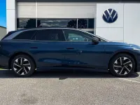 New VW ID.7 Pro 77 kW (105 HP) 2026 Blue Estate