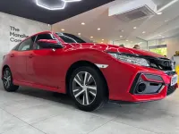 Używany Honda Civic SE 126 KM (92 kW) 2020 Czerwony Hatchback