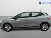 Used Renault Clio V Evolution 90 HP (66 kW) 2024 Grey Hatchback